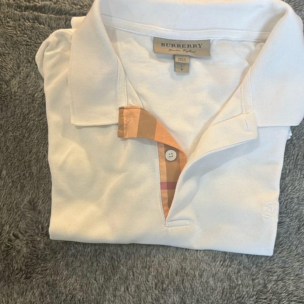 Burberry polo